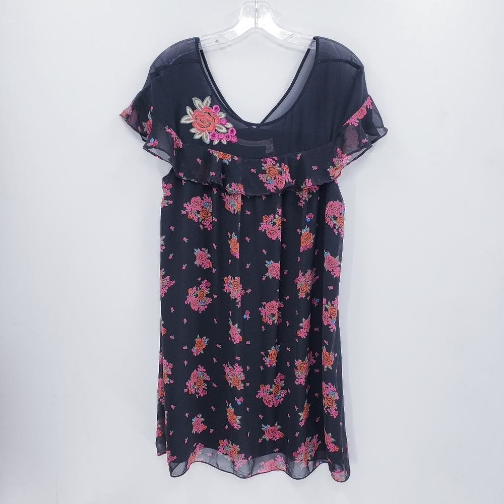 NWT Chelsea & Violet Loving Floral Mini Dress, Size Medium